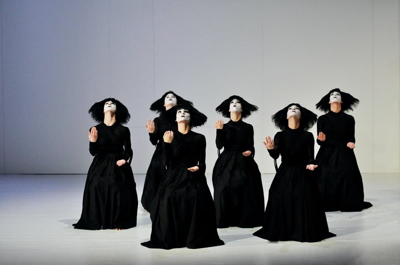Contemporary choreography